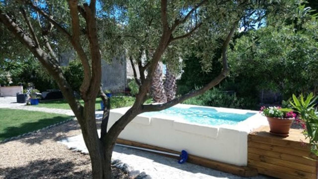 Bed and Breakfast Au Jardin D'Amphora Ginestas Exterior foto